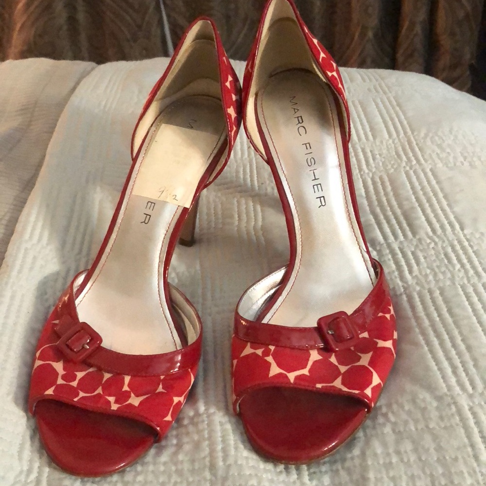 Red print heel